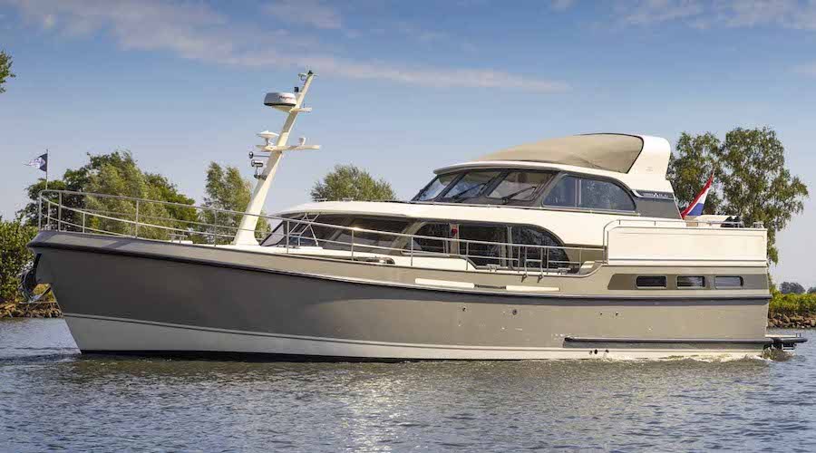 LINSSEN 55 SL AC VARIOTOP – 16.5 M LINSSEN 55 SL AC VARIOTOP – 16.5 M