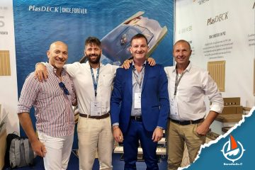Barcafacile e Brutia Agency: Un Incontro sorprendente al Salone Nautico di Genova